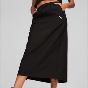 🔥NWOT Puma “Dare To” Midi Woven Skirt - Size X-Small